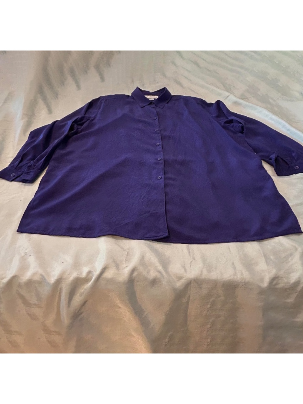 BLOUSE, PURE SILK, ROYAL BLUE, SIZE 3X, BUTTON FRONT, LONG SLEEVES WITH CUFFS,